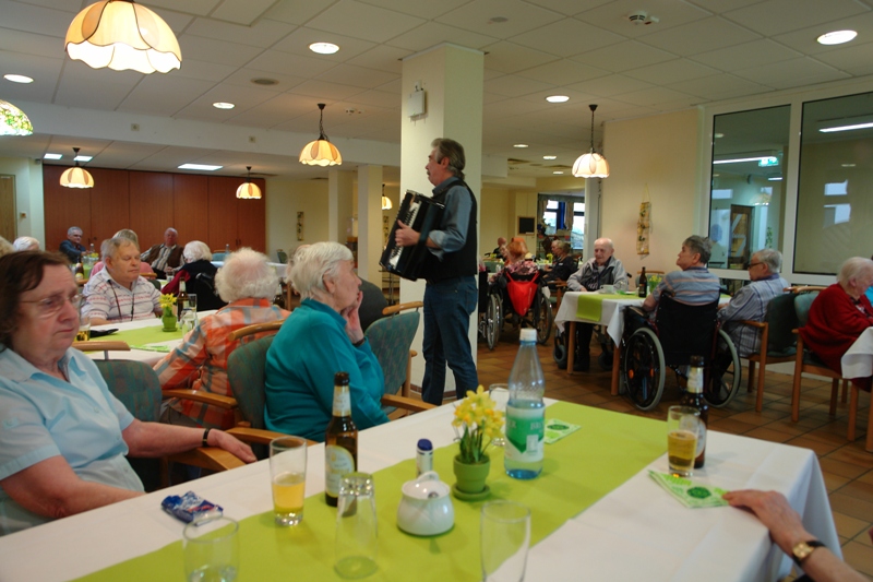 Wunschkonzert im Alten- und Pflegeheim St. Josefshaus 